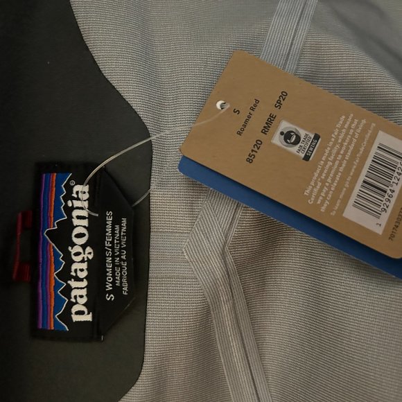 PATAGONIA WOMENS RAINSHADOW JACKET - ROAMER RED - Picture 5 of 5